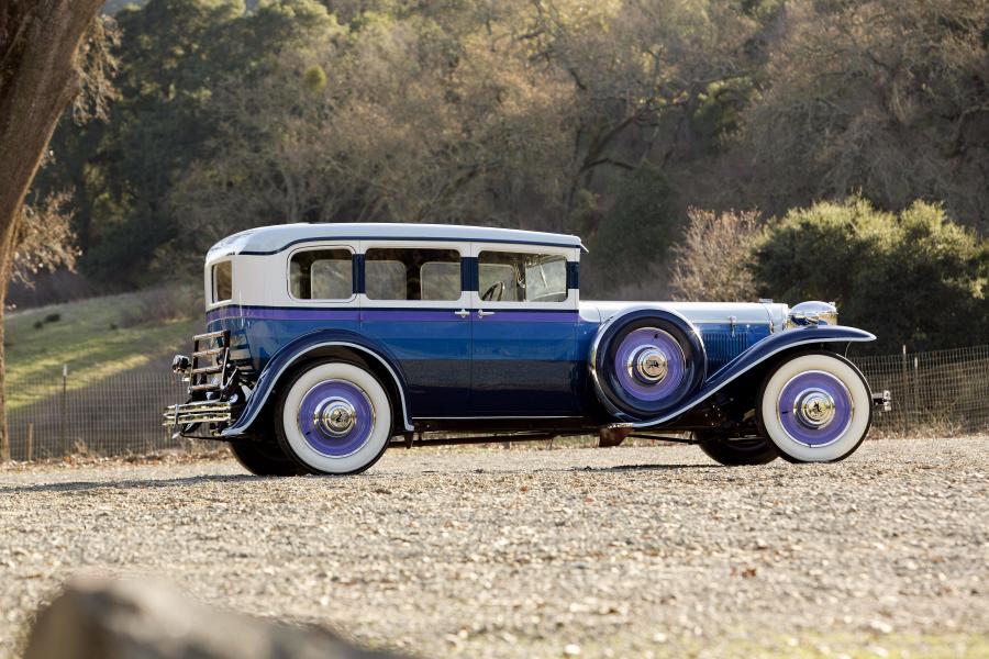  Ruxton Model C Sedan 1930 года  (фото 3 из 34)